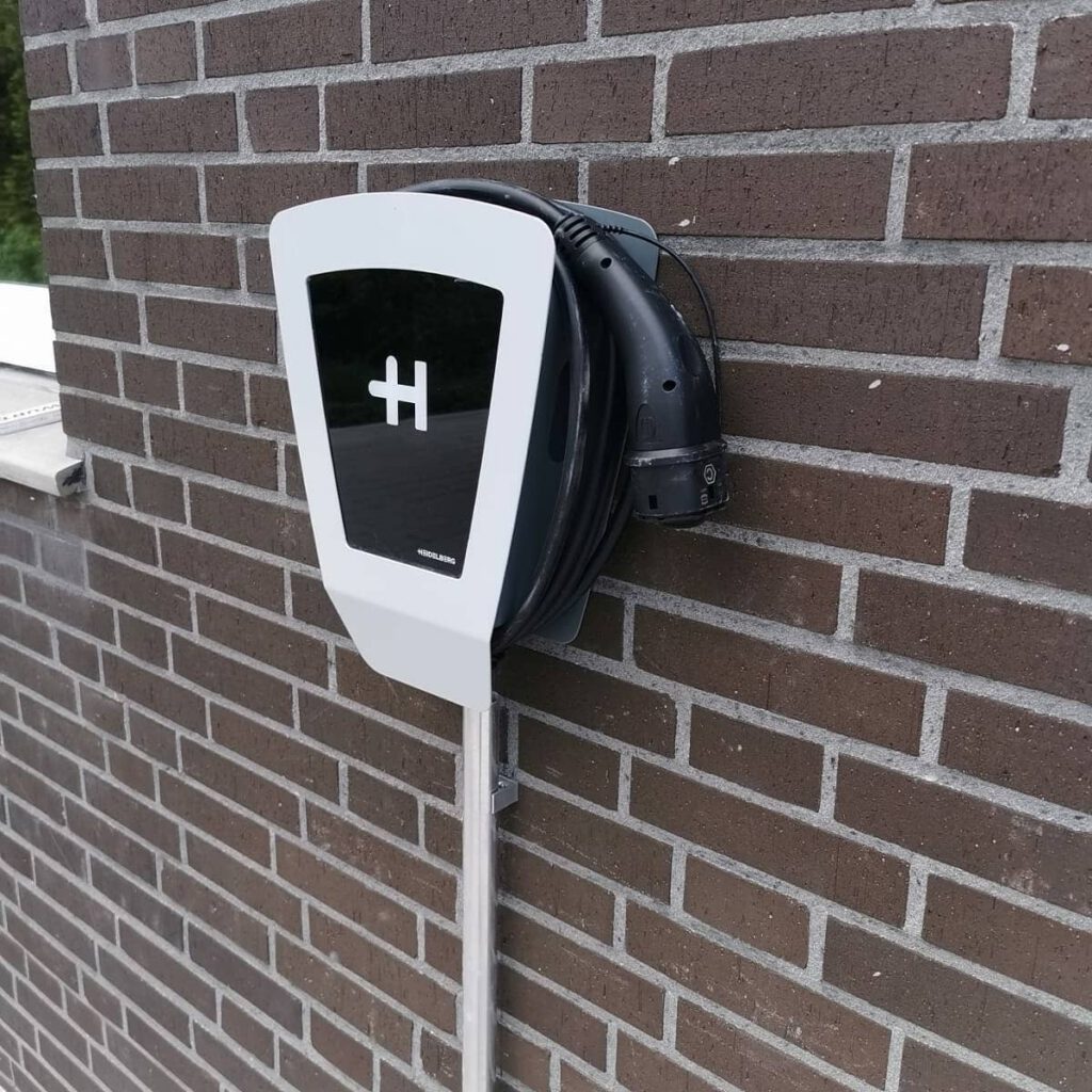 Referenzen E-Ladestationen